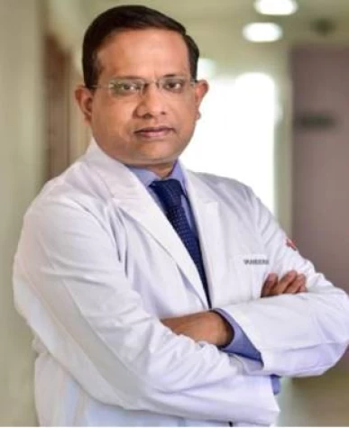 Dr Neeraj Saraf